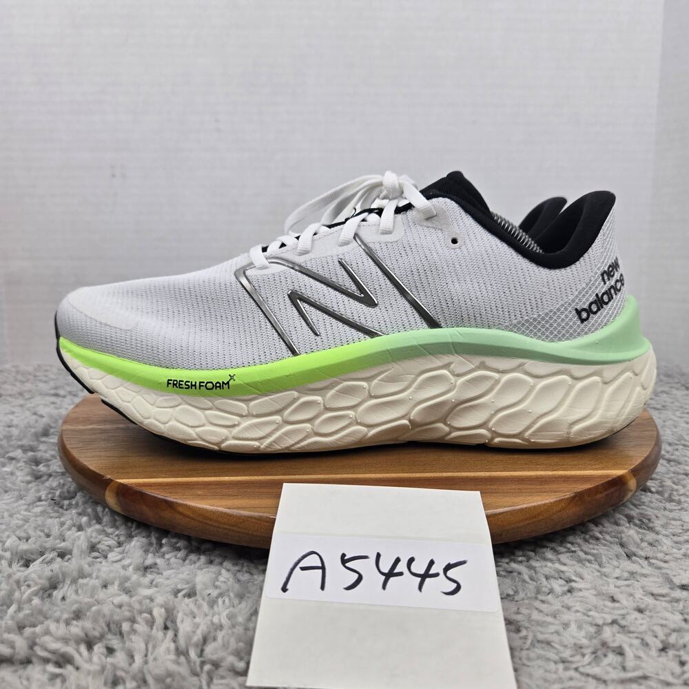 New Balance Mens 11D Fresh Foam X Kaiha Road White Athletic Daily Running Shoe
